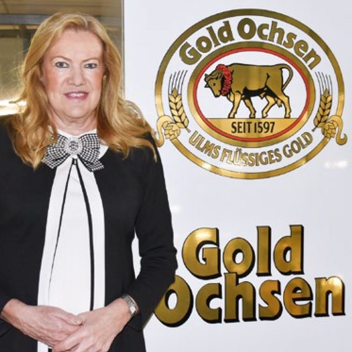 Seit 30 Jahren ist sie nun Geschäftsführerin von Gold Ochsen: In einem Interview nimmt uns Ulrike Freund mit in ihren Alltag.